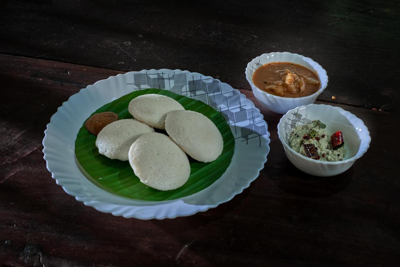 The Mana-heritage - Chengazhimattam Mana Homestay Kottayam