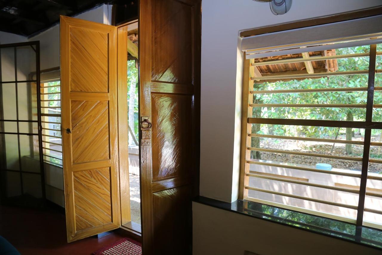 Homestay The Mana-heritage - Chengazhimattam Mana *